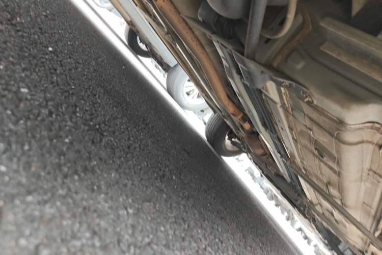 Used Nissan X-Trail 2017 2.0L CVT Comfort Edition 2WD Chassis Rear Right