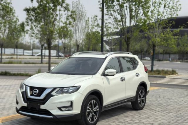 Used Nissan X-Trail 2017 2.5L CVT Luxury Edition 4WD