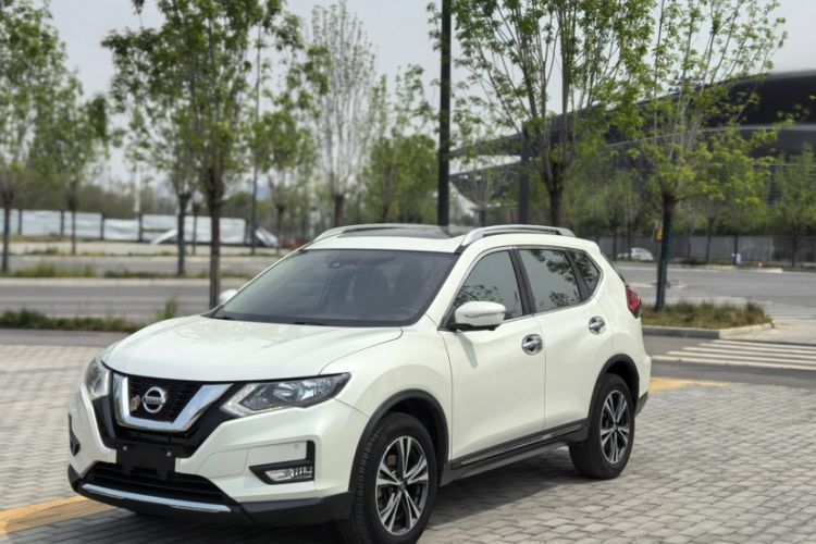 Used Nissan X-Trail 2017 2.5L CVT Luxury Edition 4WD Guazi used car, China used car export, Used car for sale, Used cars, Cheapest cars for sale