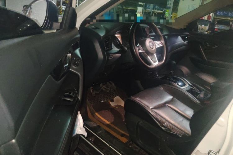 Used Nissan X-Trail 2017 2.0L CVT Comfort Edition 2WD Driver Seat
