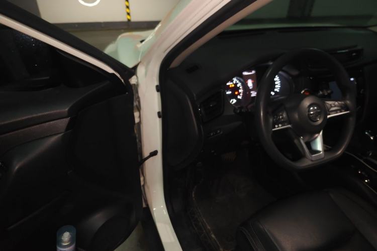Used Nissan X-Trail 2017 2.0L CVT Comfort Edition 2WD Driver Seat