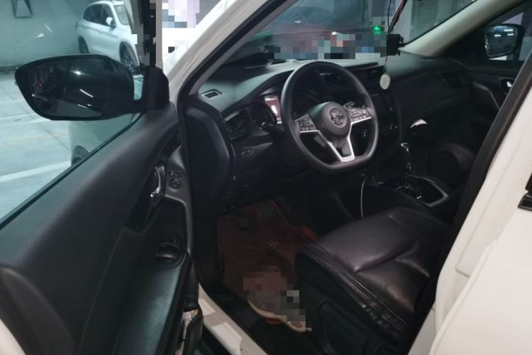 Used Nissan X-Trail 2017 2.0L CVT Comfort Edition 2WD Driver Seat