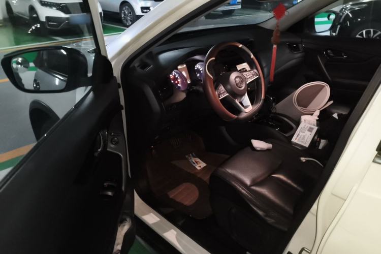 Used Nissan X-Trail 2017 2.0L CVT Comfort Edition 2WD Driver Seat
