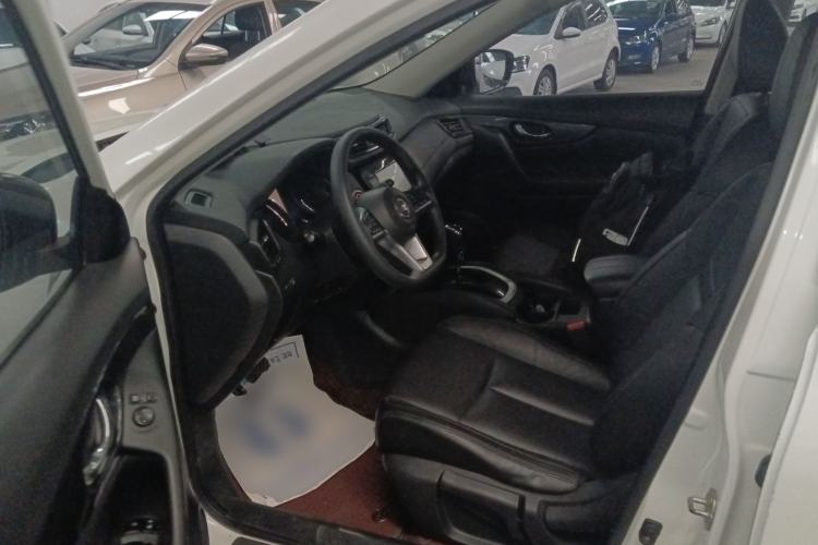 Used Nissan X-Trail 2017 2.0L CVT Comfort Edition 2WD Driver Seat