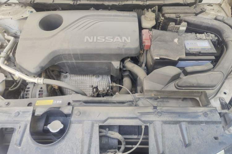 Used Nissan X-Trail 2017 2.5L CVT Luxury Edition 4WD Engine Bay