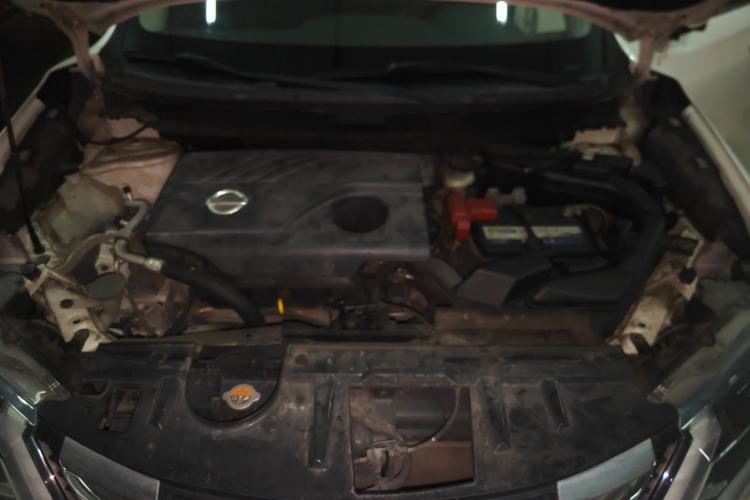 Used Nissan X-Trail 2017 2.0L CVT Comfort Edition 2WD Engine Bay