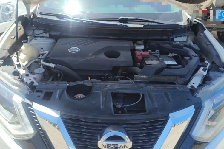 Used Nissan X-Trail 2017 2.0L CVT Comfort Edition 2WD Engine Bay