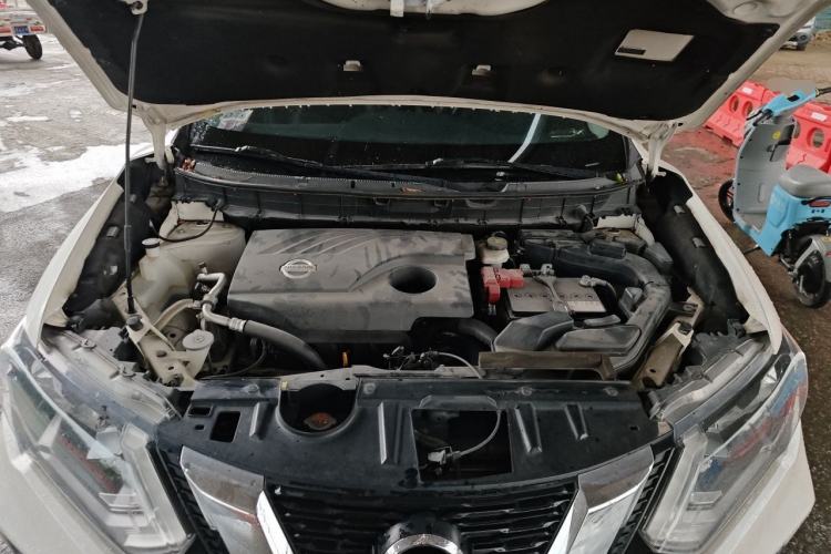 Used Nissan X-Trail 2017 2.0L CVT Comfort Edition 2WD Engine Bay