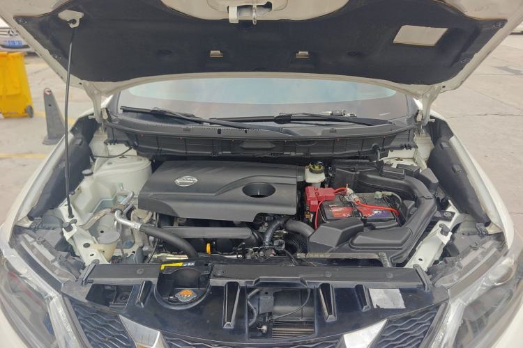 Used Nissan X-Trail 2017 2.0L Manual Classic Edition 2WD Engine Bay