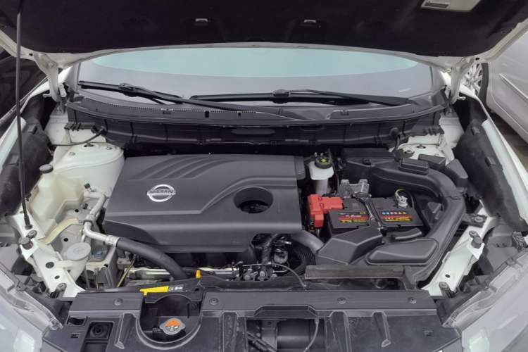 Used Nissan X-Trail 2017 2.0L CVT Comfort Edition 2WD Engine Bay