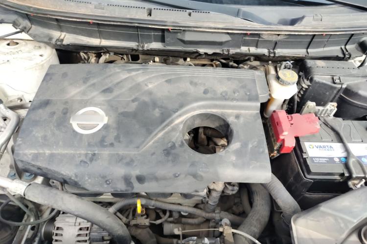 Used Nissan X-Trail 2017 2.0L CVT Comfort Edition 2WD Engine Bay