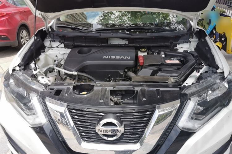 Used Nissan X-Trail 2017 2.5L CVT Luxury Edition 4WD Engine Bay