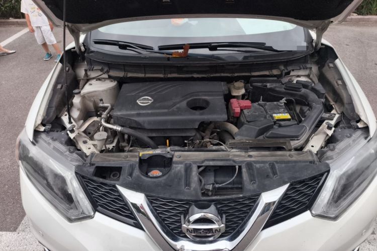 Used Nissan X-Trail 2017 2.0L Manual Classic Edition 2WD Engine Bay