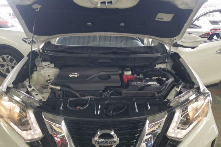 Used Nissan X-Trail 2017 2.0L CVT Comfort Edition 2WD Engine Bay