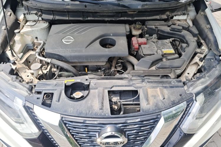 Used Nissan X-Trail 2017 2.0L CVT Comfort Edition 2WD Engine Bay