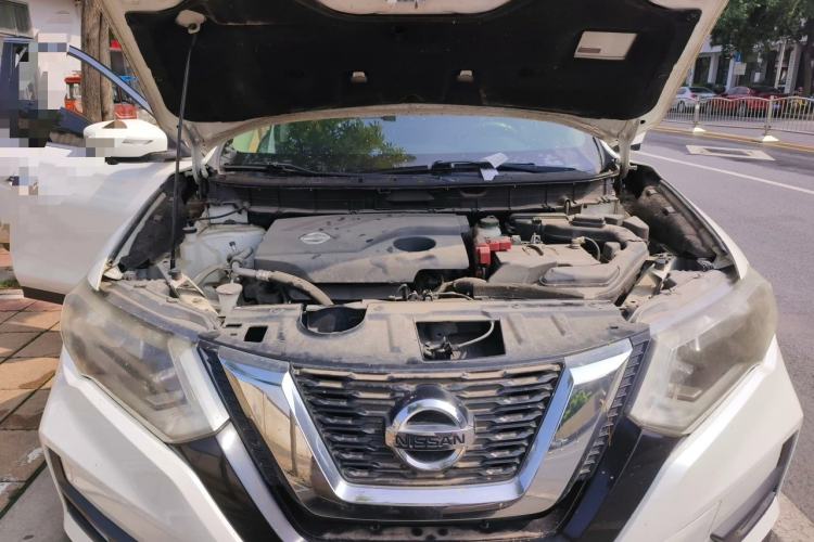 Used Nissan X-Trail 2017 2.0L CVT Comfort Edition 2WD Engine Bay