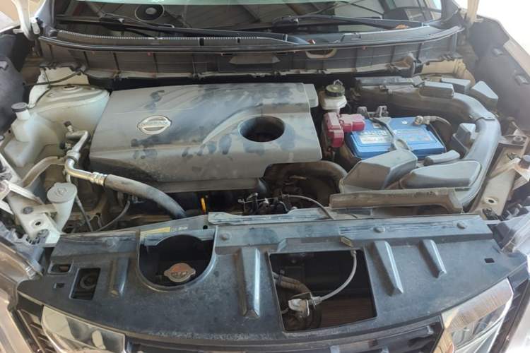 Used Nissan X-Trail 2017 2.0L CVT Comfort Edition 2WD Engine Bay