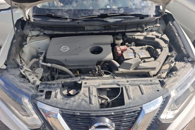 Used Nissan X-Trail 2017 2.0L CVT Comfort Edition 2WD Engine Bay