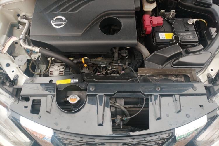 Used Nissan X-Trail 2017 2.0L CVT Comfort Edition 2WD Engine Bay