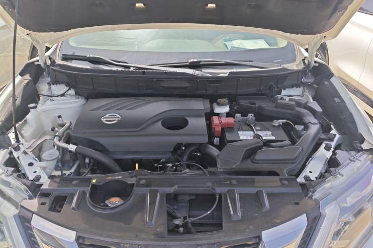 Used Nissan X-Trail 2017 2.0L CVT Comfort Edition 2WD Engine Bay