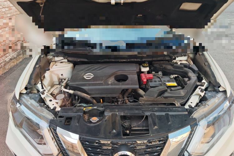 Used Nissan X-Trail 2017 2.0L CVT Comfort Edition 2WD Engine Bay