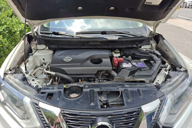 Used Nissan X-Trail 2017 2.0L CVT Comfort Edition 2WD Engine Bay