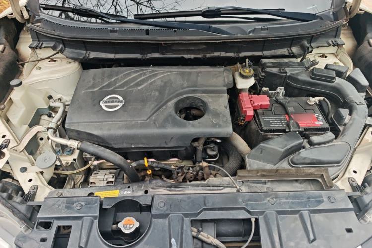 Used Nissan X-Trail 2017 2.0L CVT Comfort Edition 2WD Engine Bay