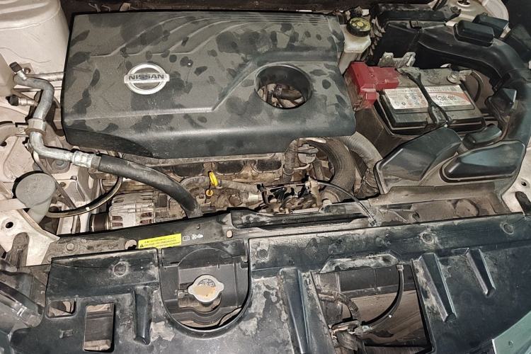 Used Nissan X-Trail 2017 2.0L CVT Comfort Edition 2WD Engine Bay