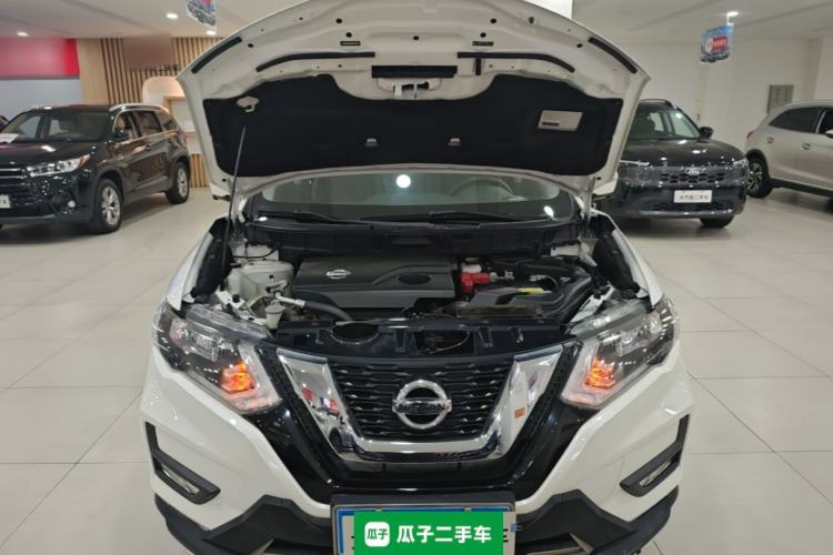 Used Nissan X-Trail 2017 2.0L CVT Comfort Edition 2WD Engine Bay