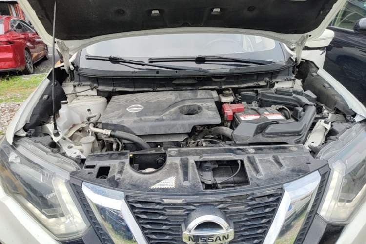 Used Nissan X-Trail 2017 2.0L CVT Comfort Edition 2WD Engine Bay