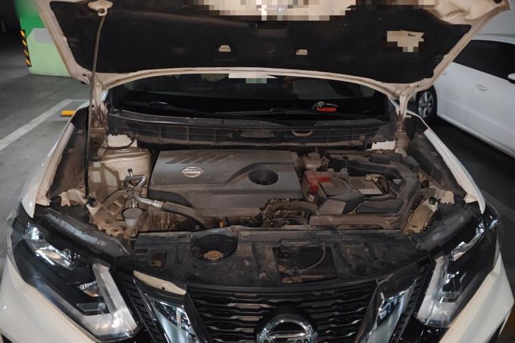 Used Nissan X-Trail 2017 2.0L CVT Comfort Edition 2WD Engine Bay