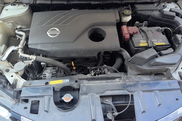 Used Nissan X-Trail 2017 2.0L CVT Comfort Edition 2WD Engine Bay