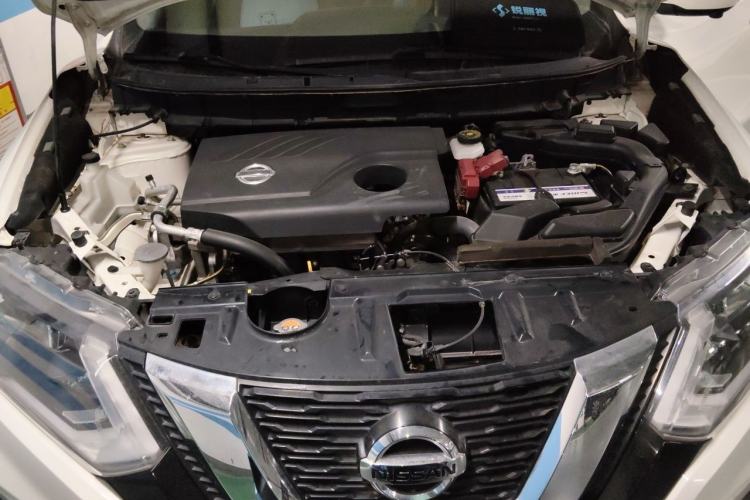 Used Nissan X-Trail 2017 2.0L CVT Comfort Edition 2WD Engine Bay