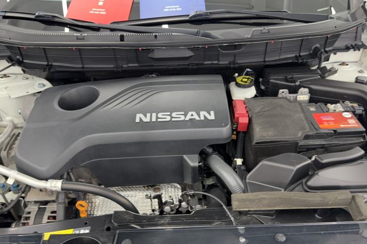 Used Nissan X-Trail 2017 2.5L CVT Luxury Edition 4WD Engine Bay