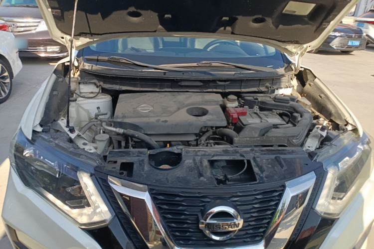 Used Nissan X-Trail 2017 2.0L CVT Comfort Edition 2WD Engine Bay