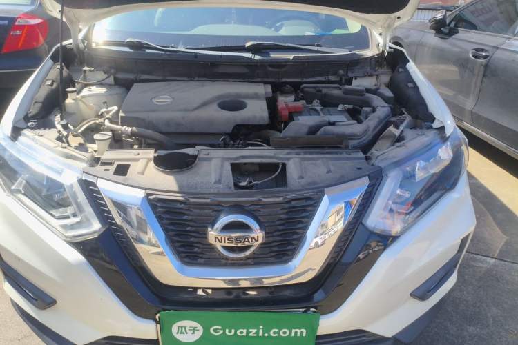 Used Nissan X-Trail 2017 2.0L CVT Comfort Edition 2WD Engine Bay