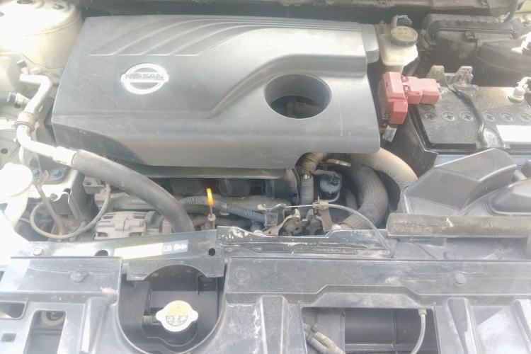 Used Nissan X-Trail 2017 2.0L CVT Comfort Edition 2WD Engine Bay
