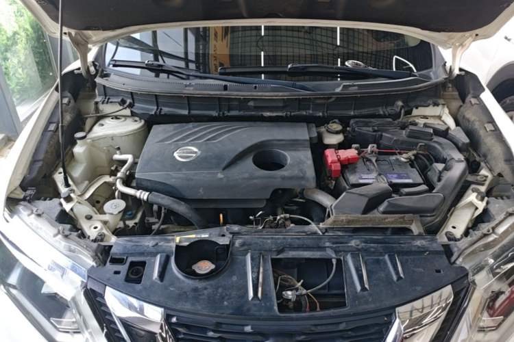 Used Nissan X-Trail 2017 2.0L CVT Comfort Edition 2WD Engine Bay