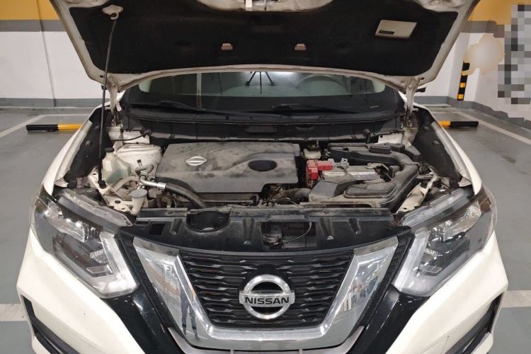 Used Nissan X-Trail 2017 2.0L CVT Comfort Edition 2WD Engine Bay
