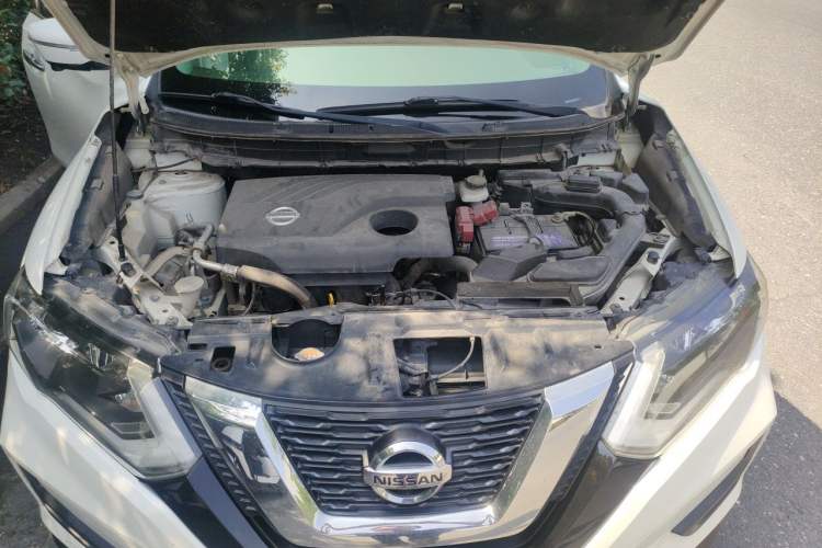 Used Nissan X-Trail 2017 2.0L CVT Comfort Edition 2WD Engine Bay