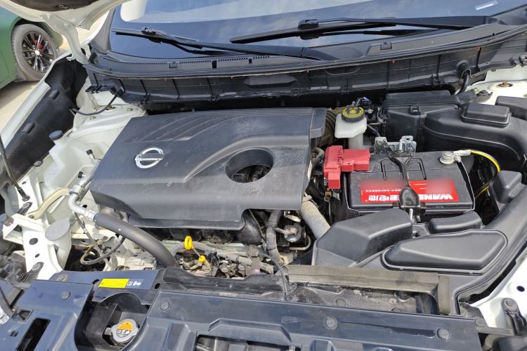 Used Nissan X-Trail 2017 2.0L CVT Comfort Edition 2WD Engine Bay