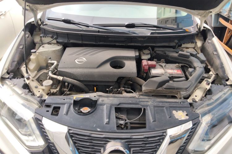 Used Nissan X-Trail 2017 2.0L CVT Comfort Edition 2WD Engine Bay