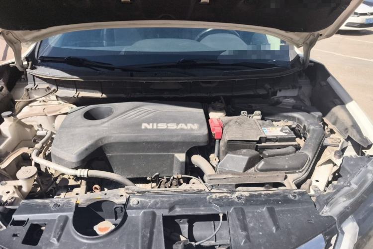 Used Nissan X-Trail 2017 2.5L CVT Luxury Edition 4WD Engine Bay