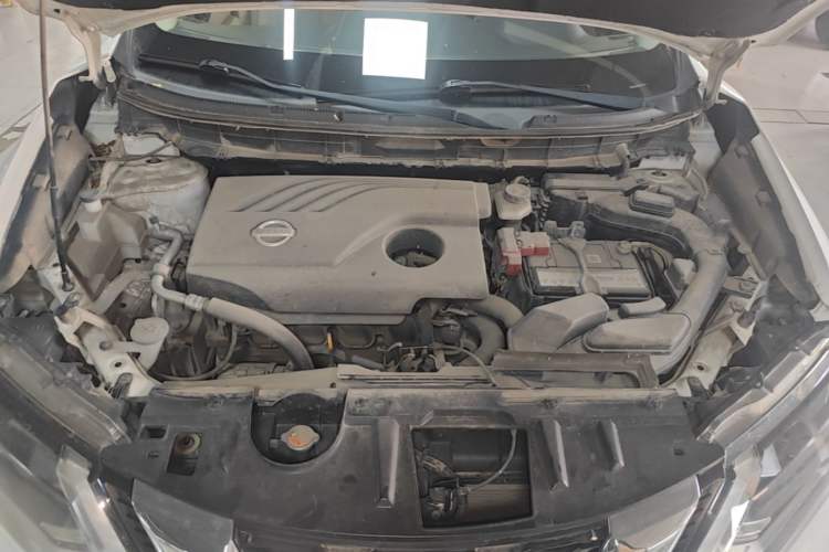 Used Nissan X-Trail 2017 2.0L CVT Comfort Edition 2WD Engine Bay