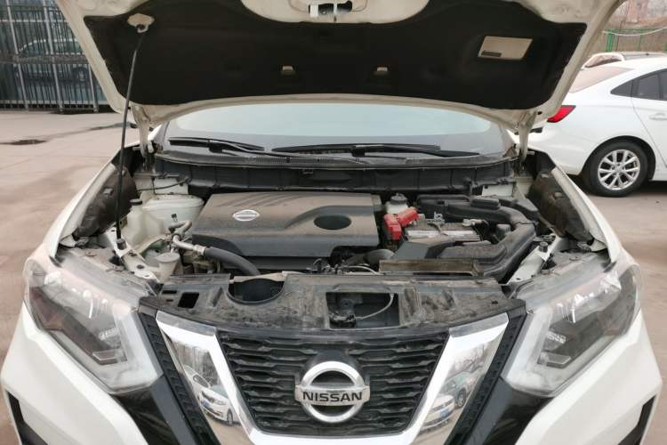 Used Nissan X-Trail 2017 2.0L CVT Comfort Edition 2WD Engine Bay