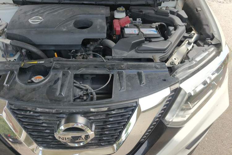 Used Nissan X-Trail 2017 2.0L CVT 7-Seater Comfort Edition 2WD Engine Bay Left