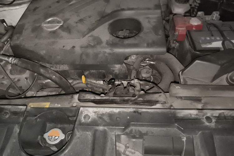 Used Nissan X-Trail 2017 2.0L CVT Comfort Edition 2WD Engine Bay