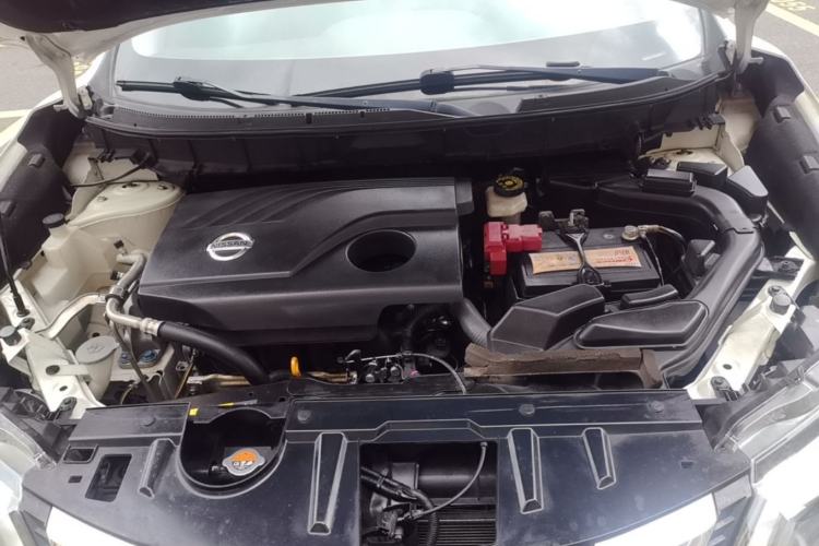 Used Nissan X-Trail 2017 2.0L CVT Comfort Edition 2WD Engine Bay
