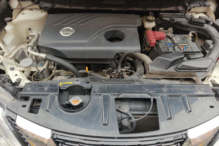 Used Nissan X-Trail 2017 2.0L CVT Comfort Edition 2WD Engine Bay