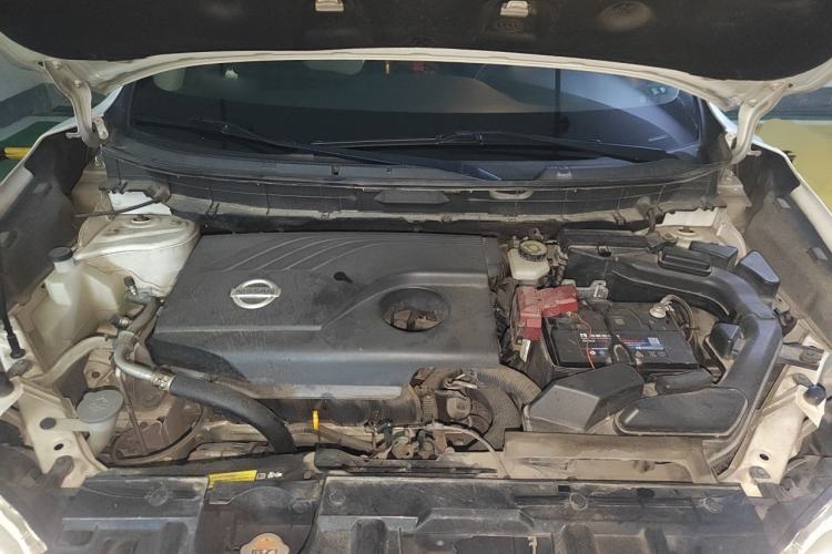 Used Nissan X-Trail 2017 2.0L CVT Comfort Edition 2WD Engine Bay